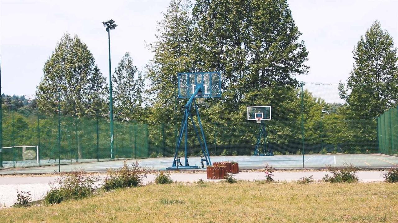 Hotel Marina Oasa Grocka Экстерьер фото