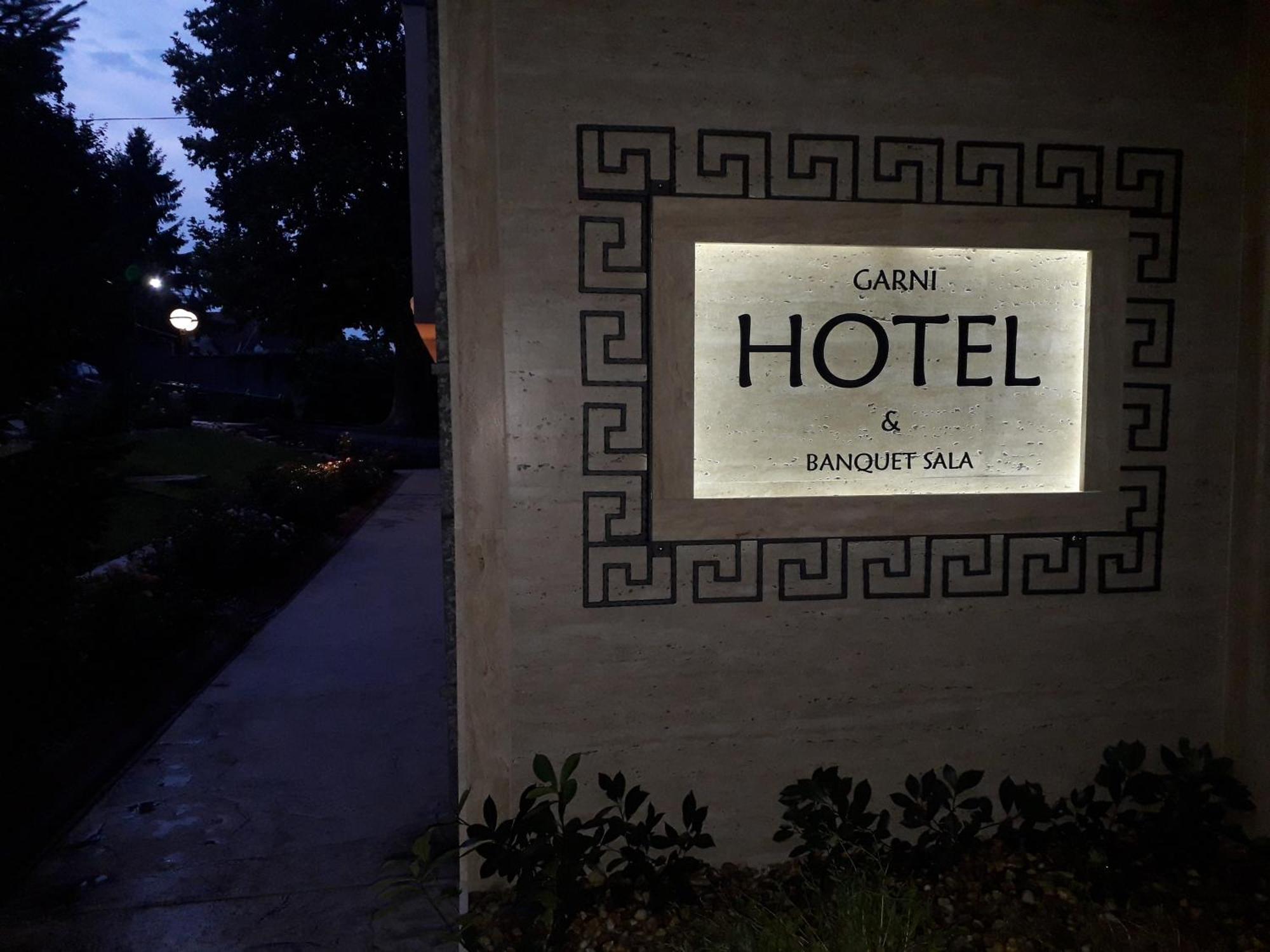 Hotel Marina Oasa Grocka Экстерьер фото