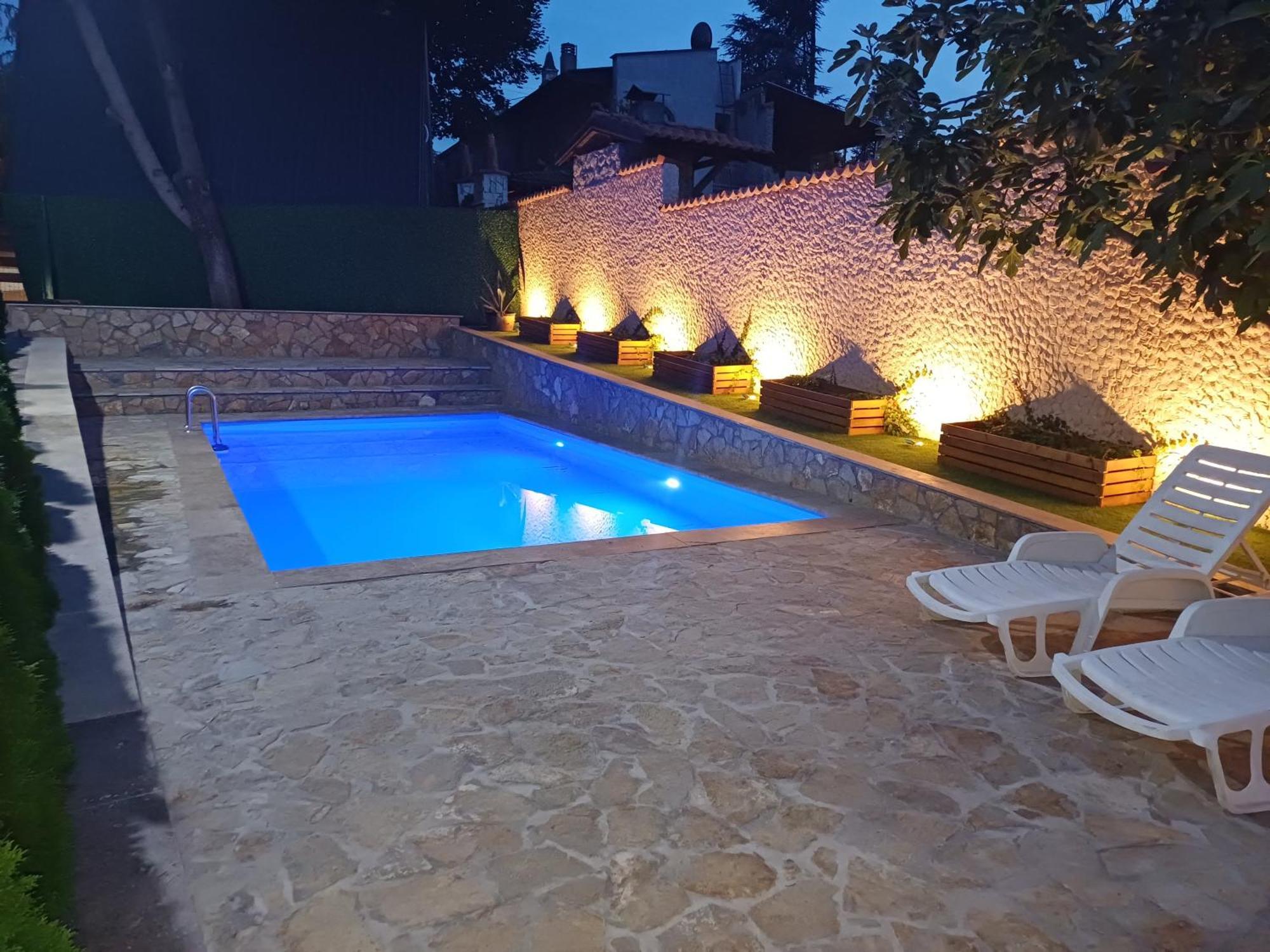 Hotel Marina Oasa Grocka Экстерьер фото
